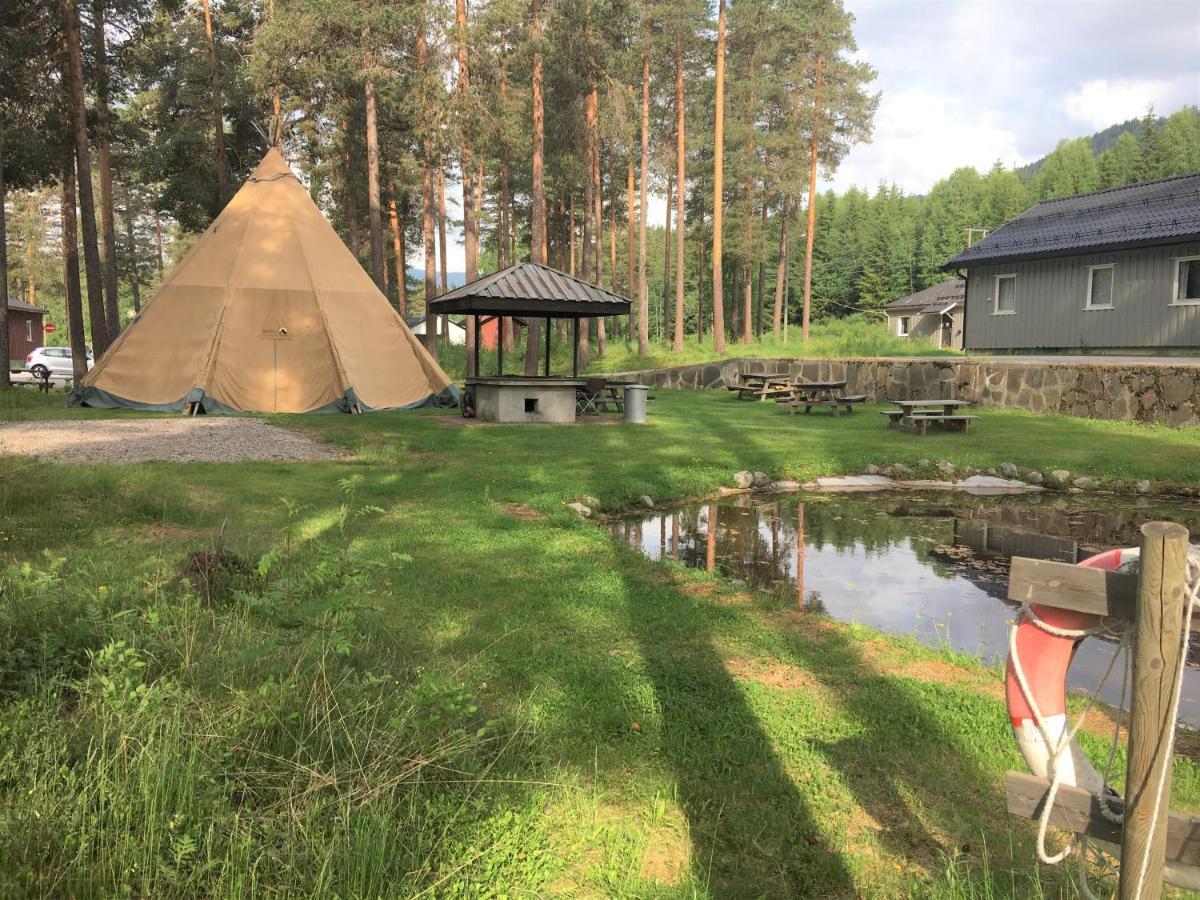Torpomoen Hotel Buitenkant foto